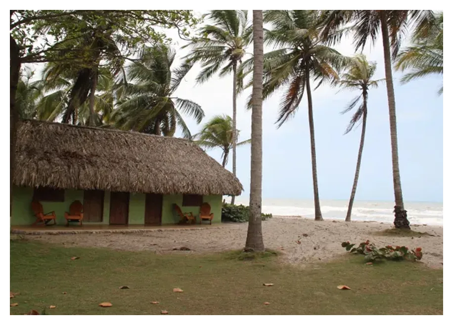 image of a beach at Palomino, La Guajira